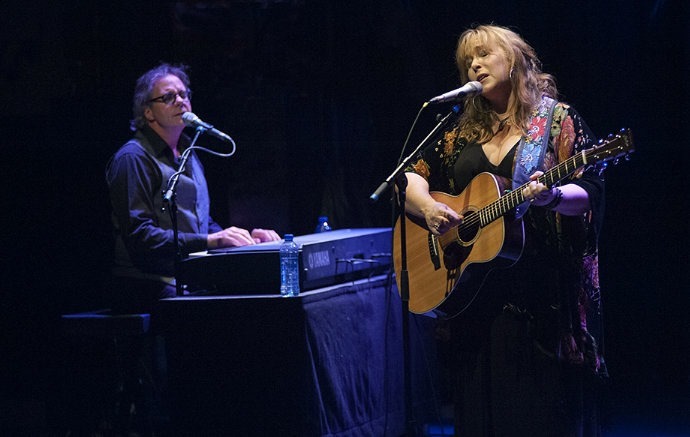 Barry Walsh & Gretchen Peters