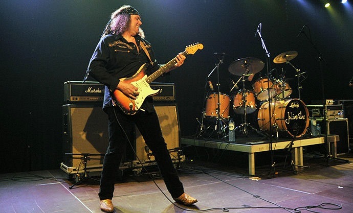Julian Sas