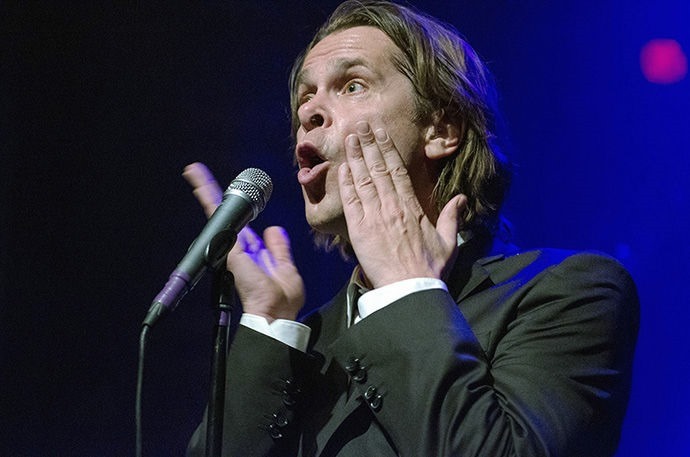 Hans Teeuwen & the Painkillers